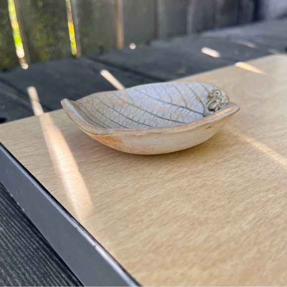 Handmade Ceramic Pressed Leaf Bowl Dish By Annette Trujillo - Picture 6 of 15